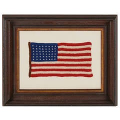 48 Sterne:: gehäkelte amerikanische Flagge