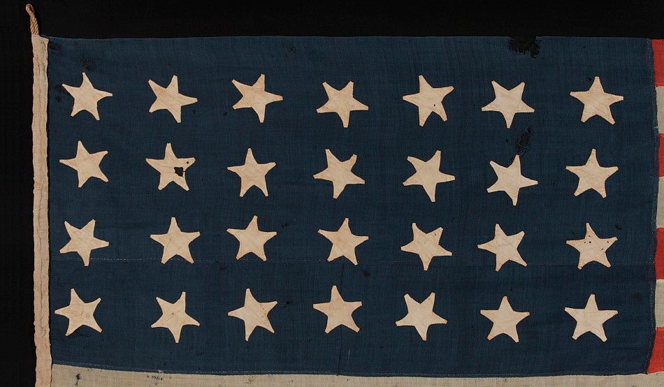 28 STARS, AN EXTREMELY RARE AND DESIRABLE STAR COUNT REFLECTING TEXAS STATEHOOD, OFFICIAL FOR ONLY ONE YEAR, 1845-46:

American national flags with 28 stars, made at the time when Texas gained statehood, are among the most rare and desirable of