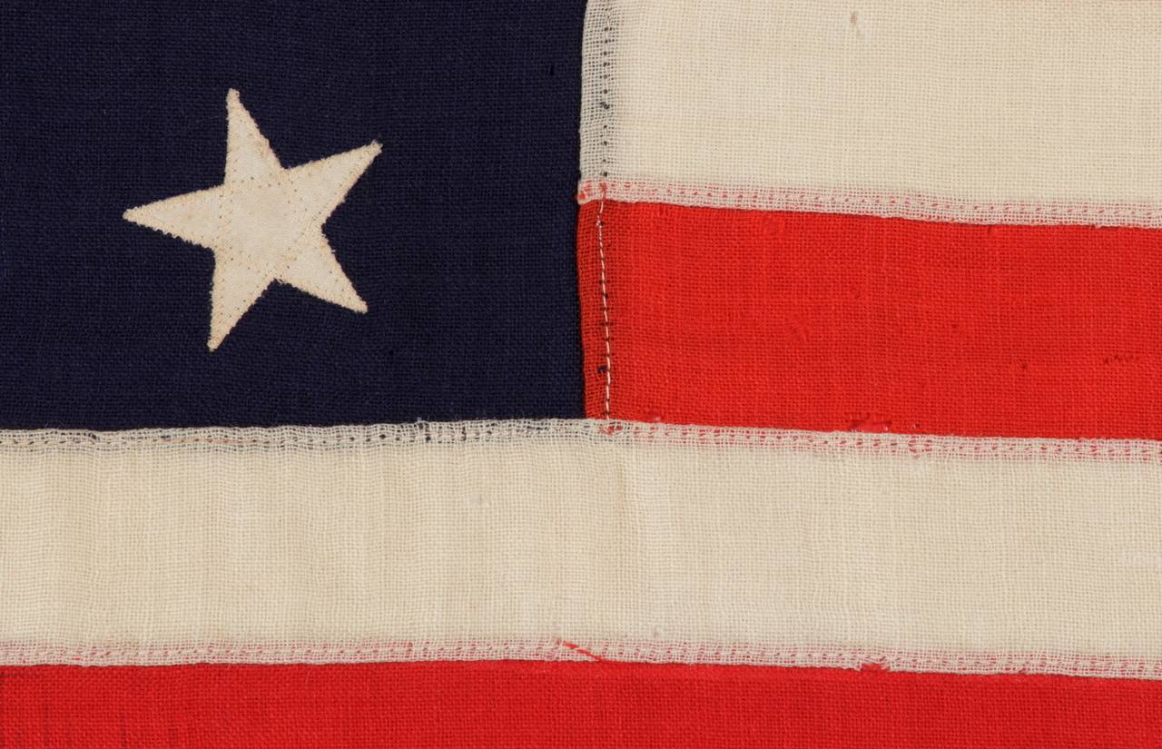 American 13 Star, Medallion Pattern Small Scale Flag