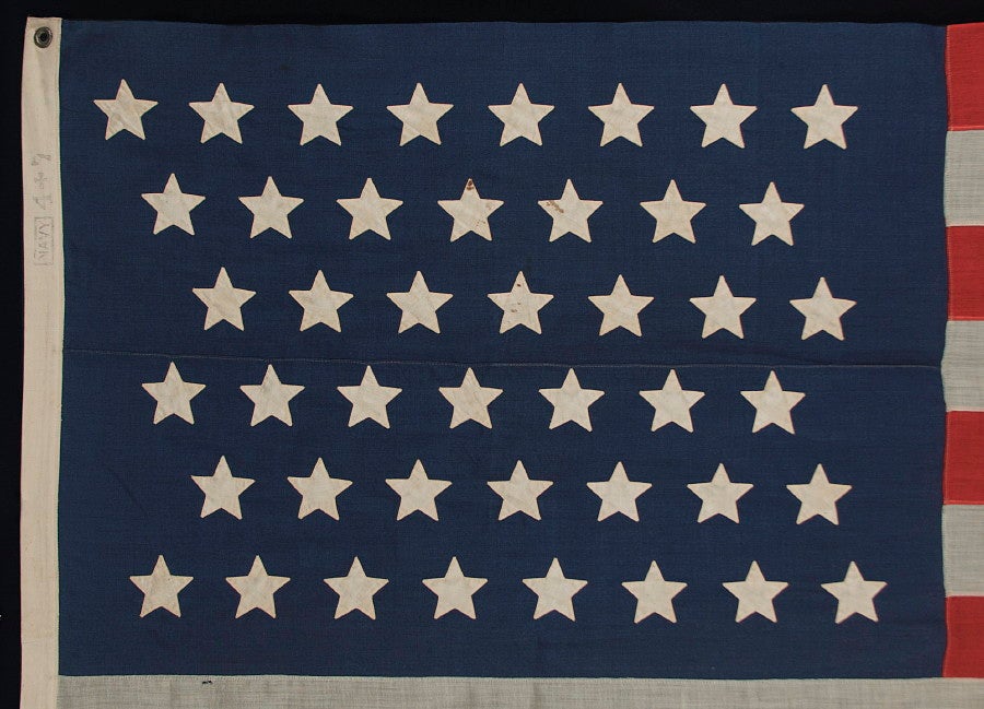 44 Star Flag Arranged In Zigzaging Offset Rows