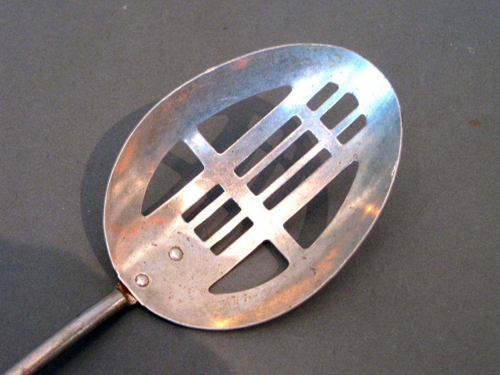 Henry Dreyfuss - Collection d'ustensiles de cuisine de design industriel 5