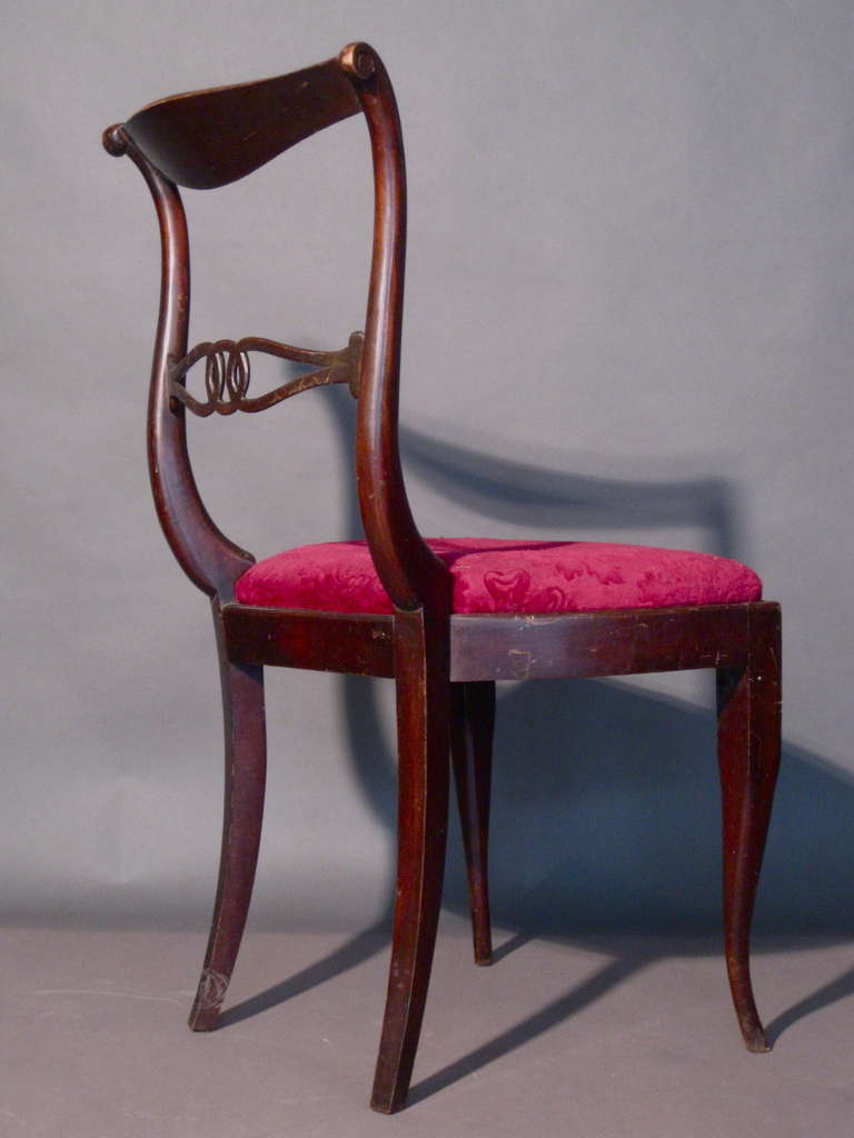 Set of Six Gio Ponti Style Italian Mahogany Dining Chairs, circa 1940s 1