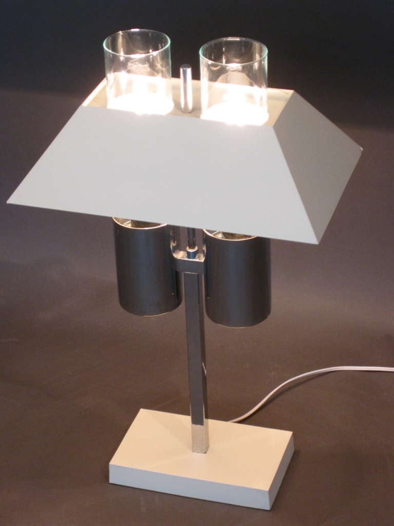 Rare Architectural Desk Lamp by Raymor c.1960s 4