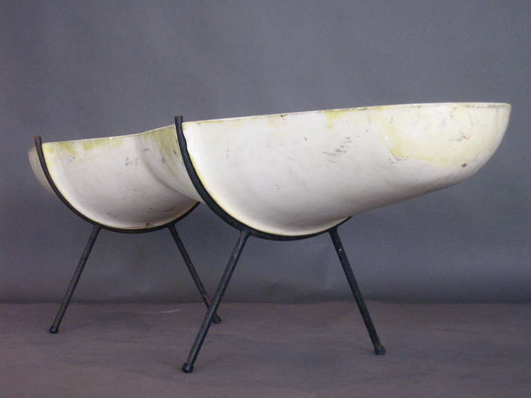 Mid-20th Century Rare John Follis and Rex Goode Planter, Model F-507, for Architectural Pottery, 1952