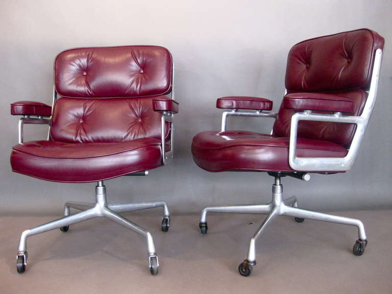 Charles Eames Time-Life Desk Chair w/ Original Leather 2