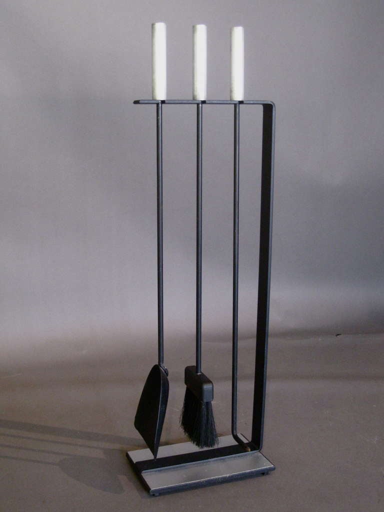Minimalist Fireplace Tools Set with Brushed Aluminum Handles & Base 2