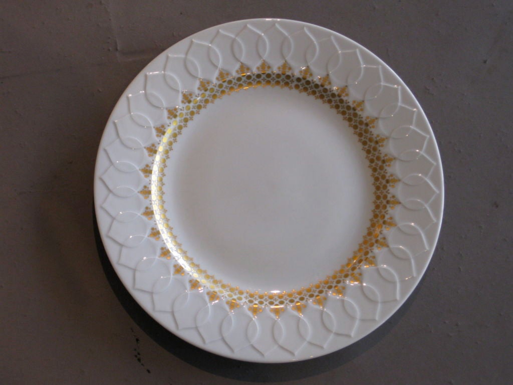 113 piece service for 12 (minus 1 coffee cup) of the Rosenthal porcelain with gold decoration dinnerware 