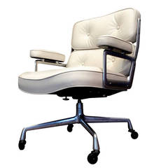 Charles Eames Time-Life Executive Desk Chair