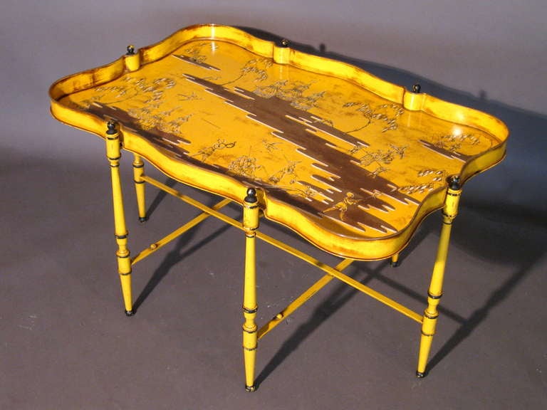 Hand Painted Chinoiserie Low Tray Table Made in Italy c.1950's In Good Condition In Easton, PA
