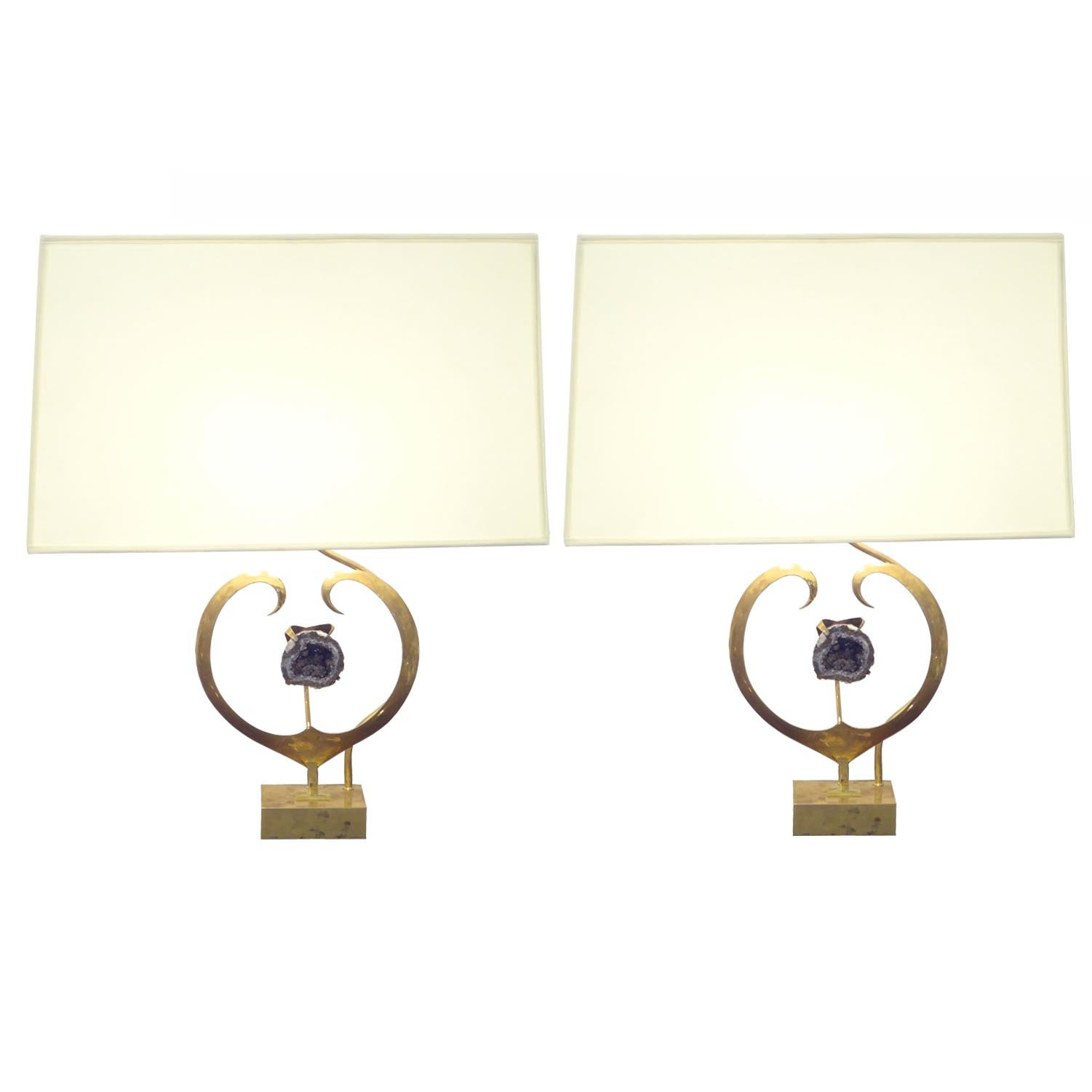 An Exceptional Pair of Table Lamps in Brass and Amethyst Quartz by Willy Daro For Sale