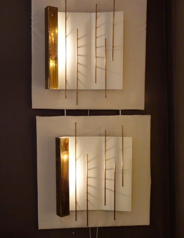 Mid-20th Century A Pair of Wall Sconces by Gio Ponti for Lumi