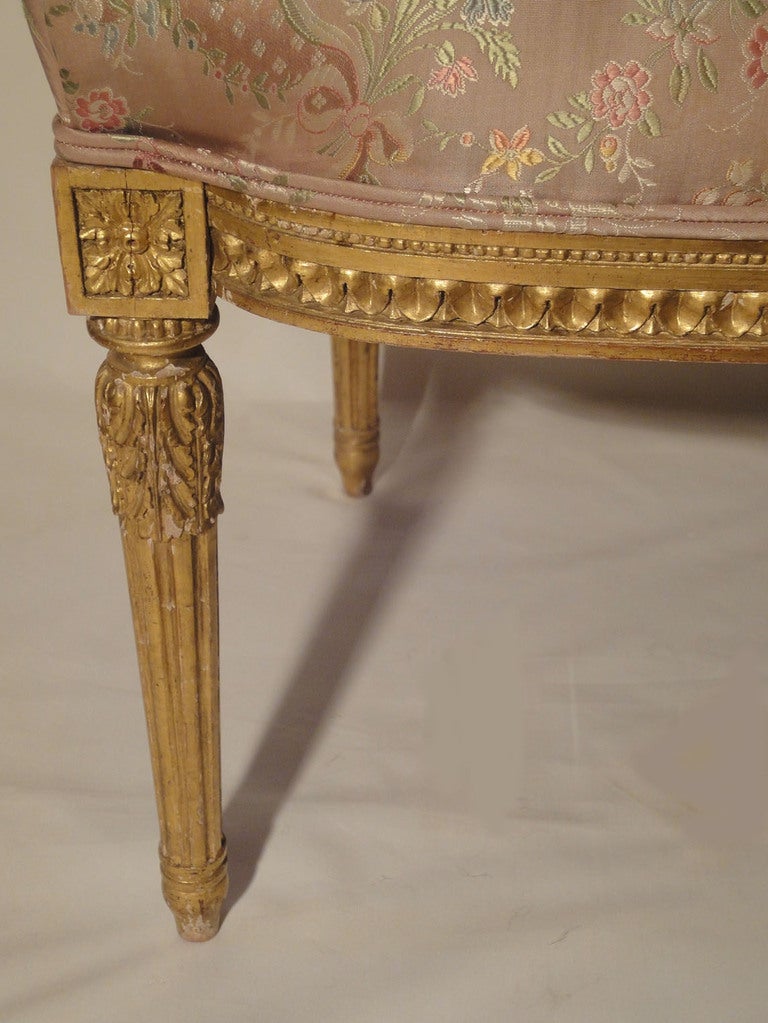 20th Century Pair of French Giltwood Side Chairs For Sale