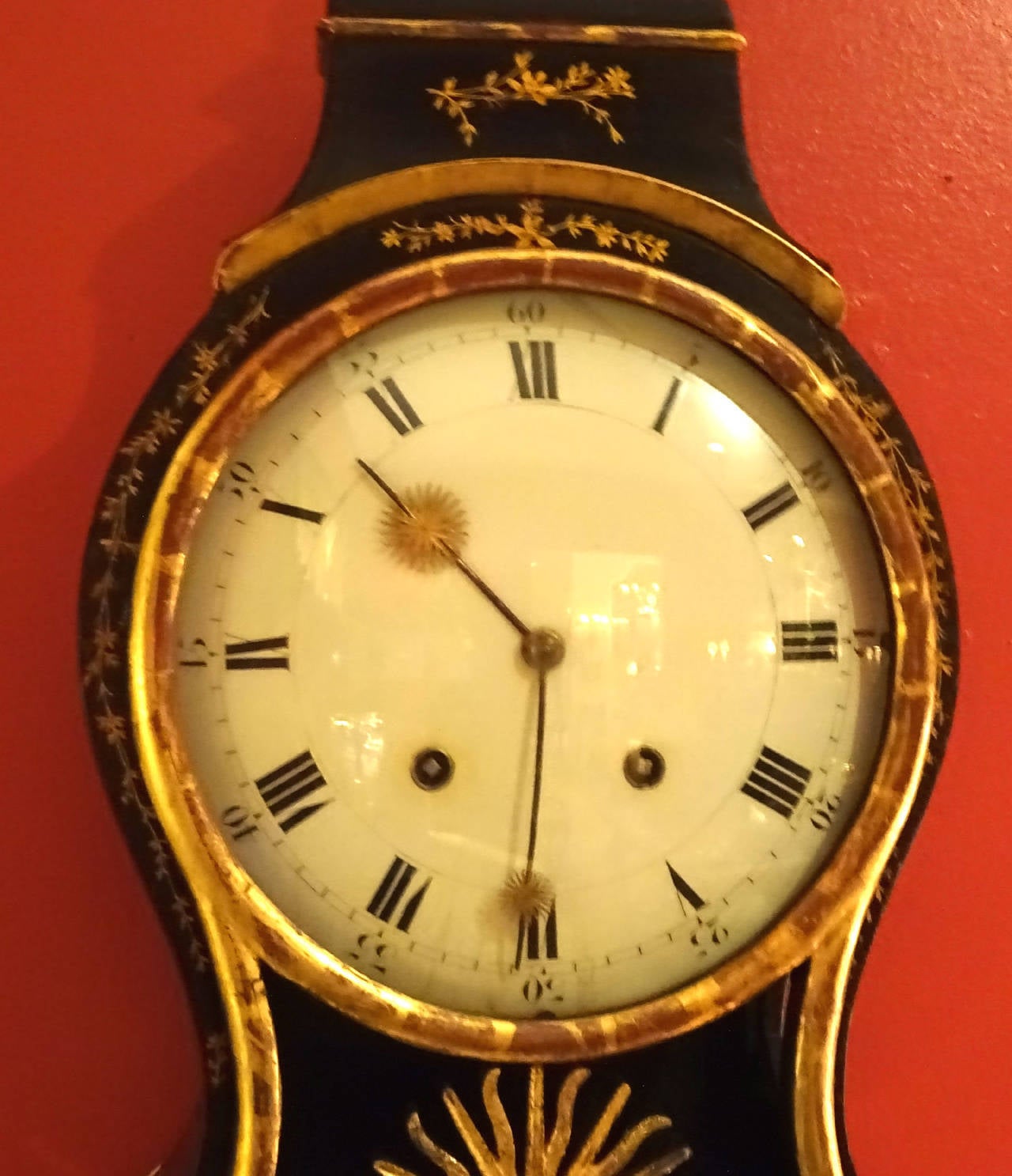 19th Century Louis XV Style Decorative Bracket Clock In Excellent Condition For Sale In Dallas, TX