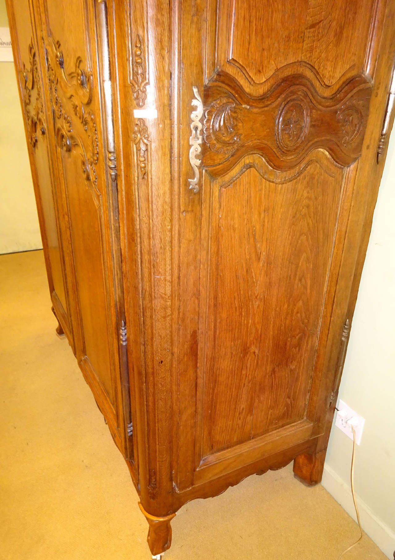 18th Century French Large Oak Armoire or Gun Cabinet 2