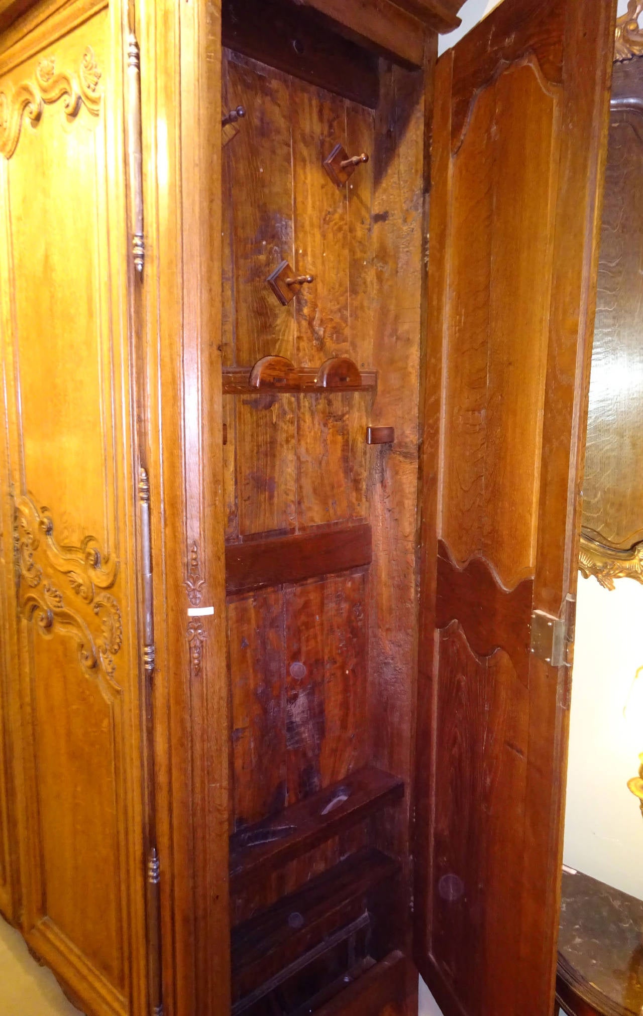 18th Century French Large Oak Armoire or Gun Cabinet 5
