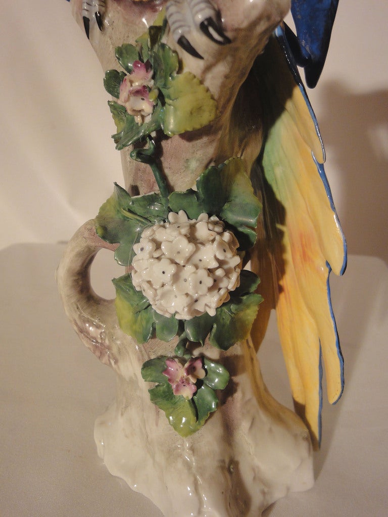 20th Century Pair of Modern German Porcelain Parrots