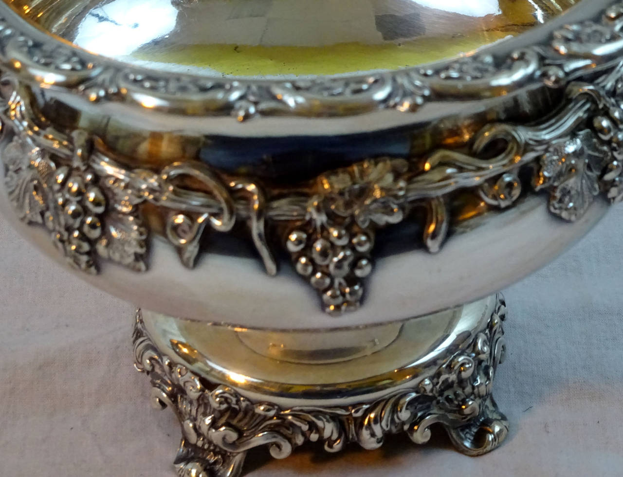 Pair of Early 20th Century French Silver Plated Compotes 1