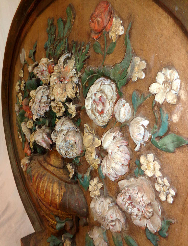 19th Century French Hand-Carved Oval Wall Relief Sculpture For Sale 3