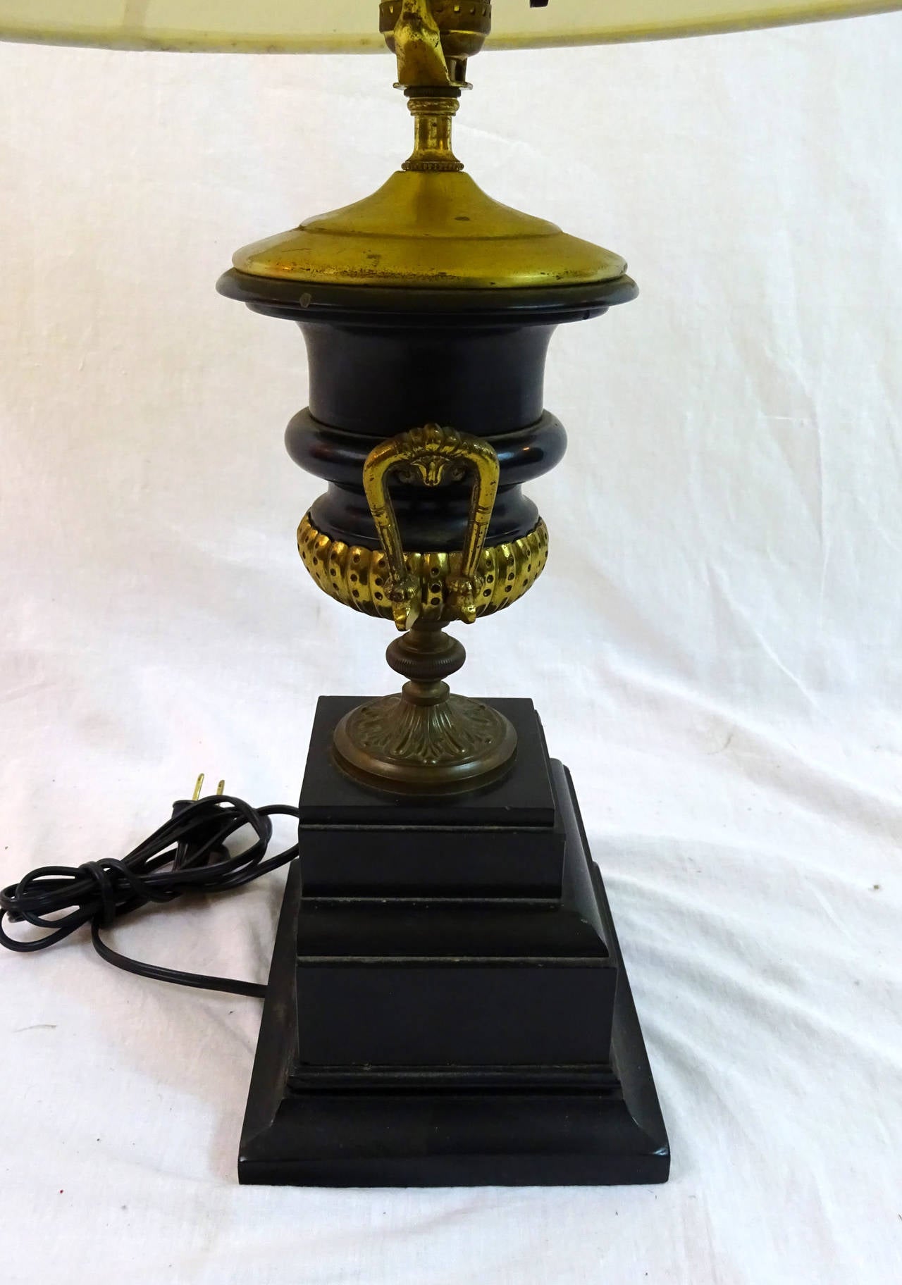 19th Century English Spelter and Bronze Urn Lamp 2