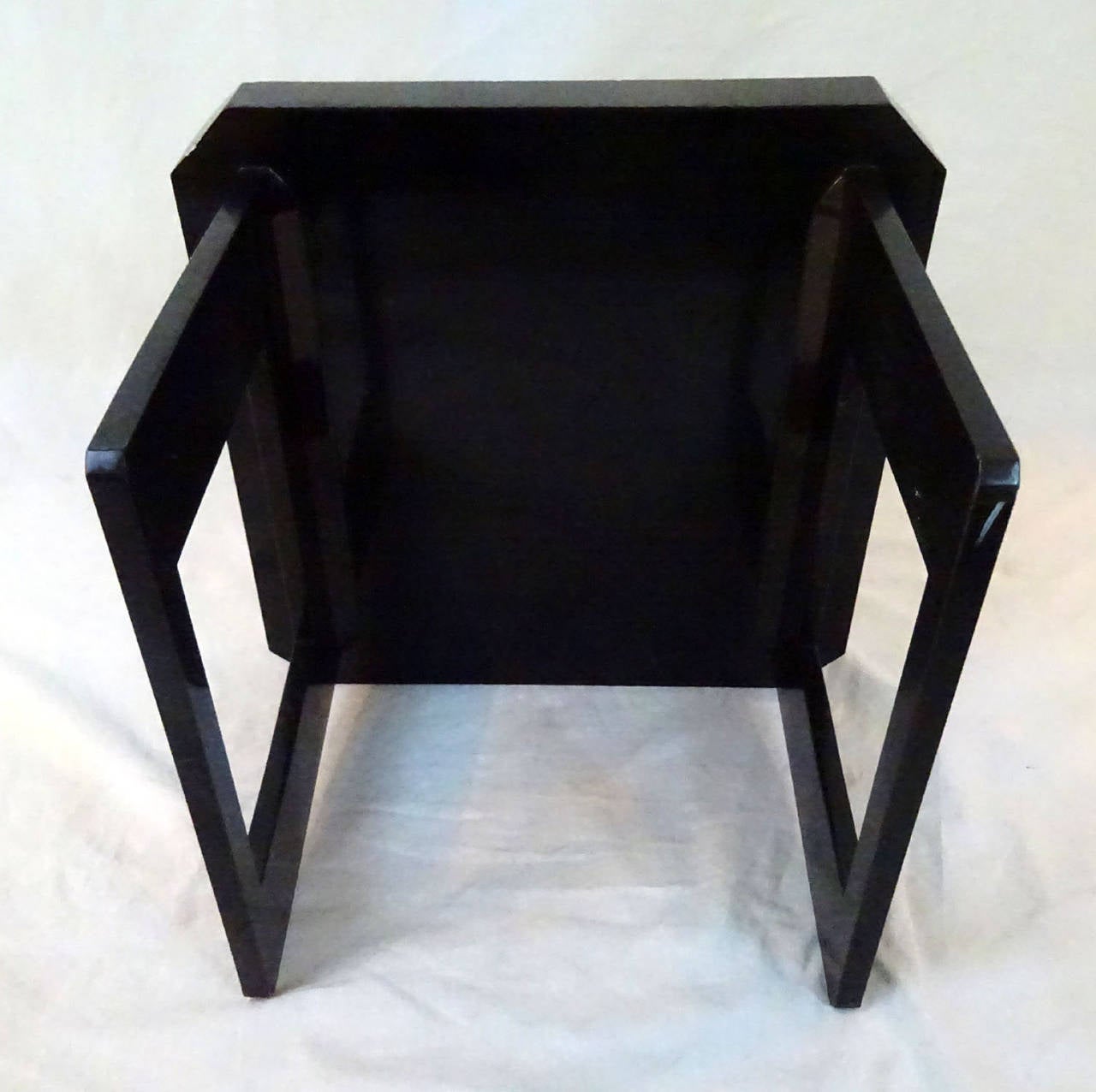 Early 20th Century Ebonized Lacquer Small Tray Table from the Orient For Sale 6