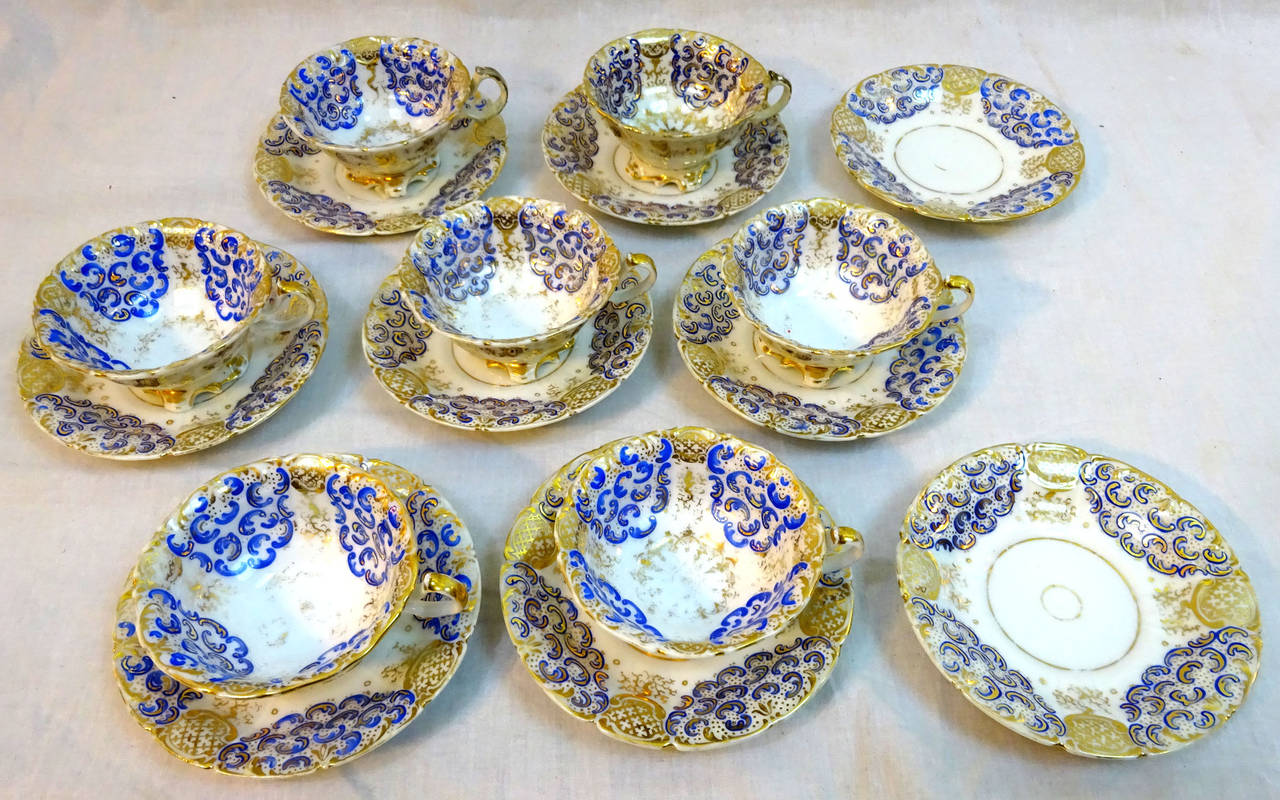 Late 19th Century English Porcelain Partial Tea Service For Sale 6