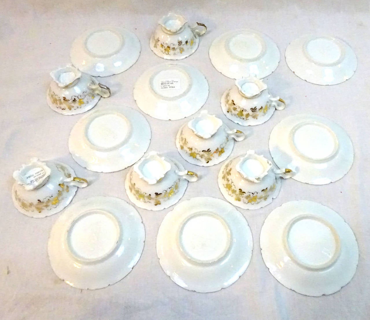 Late 19th Century English Porcelain Partial Tea Service For Sale 7