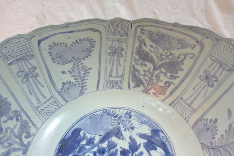 17th Century Hatcher Blue and White Porcelain Large Bowl 3