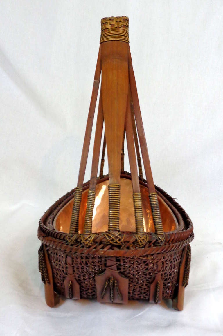 19th C. Japanese Ikebana Basket With Copper Lining For Sale 4