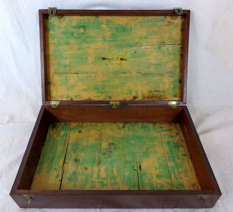 18th c. English Mahogany Box with Bronze Medallion For Sale 1