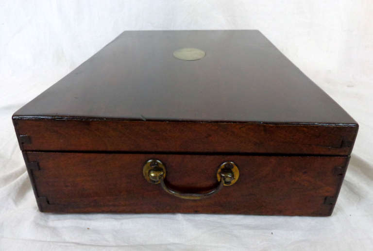 18th c. English Mahogany Box with Bronze Medallion For Sale 3