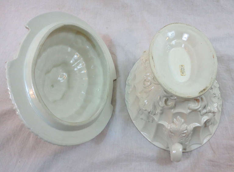 20th Century Italian Ceramic Tureen For Sale 7