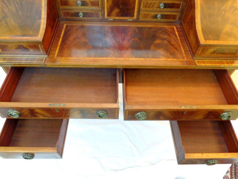 19th c. Carlton House Style Desk In Excellent Condition In Dallas, TX