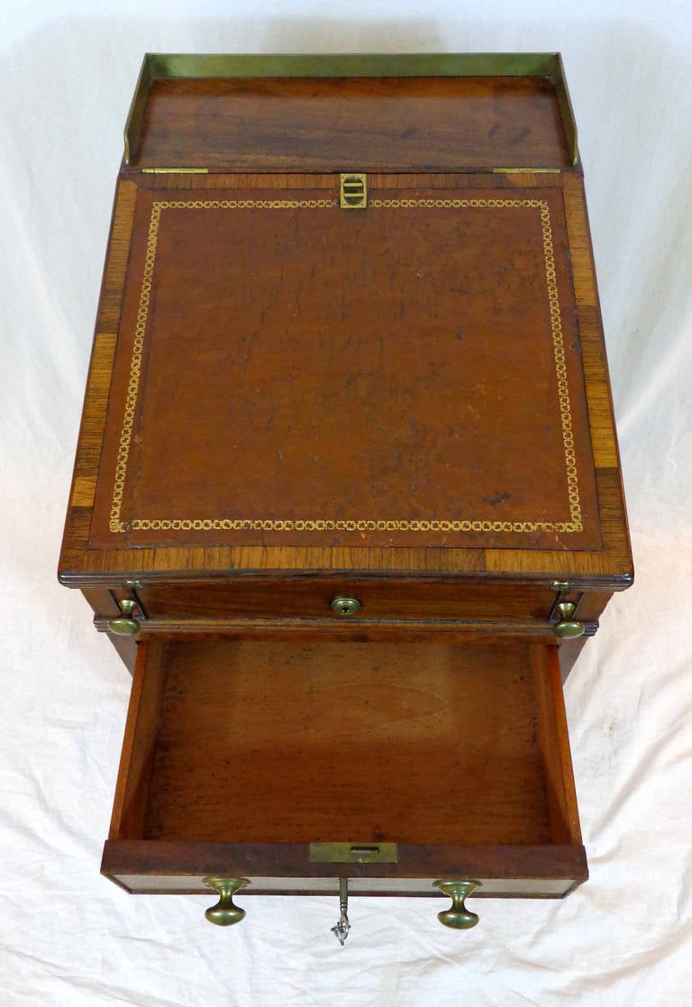 Early 19th Century Exceptional Figured Rosewood Davenport In Excellent Condition In Dallas, TX