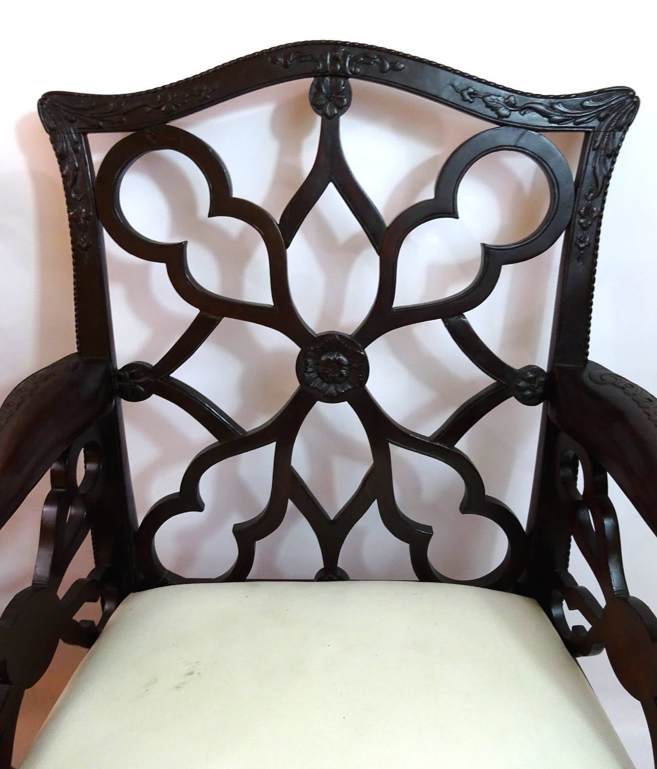 Set of Eight 19th Century English Mahogany Dining Chairs In Excellent Condition In Dallas, TX