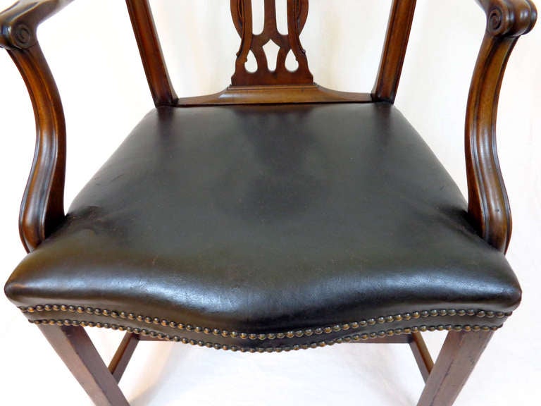 18th c. Chippendale Style Armchair In Excellent Condition In Dallas, TX
