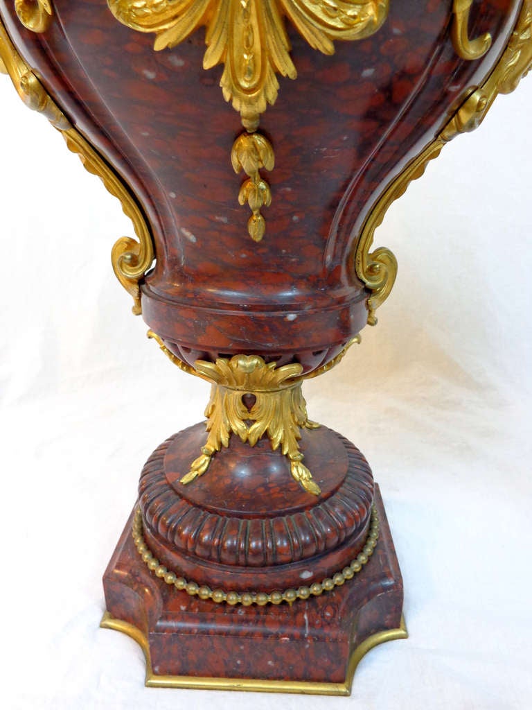 French Pair of Louis XVI Style Marble and Bronze Doré Urns For Sale