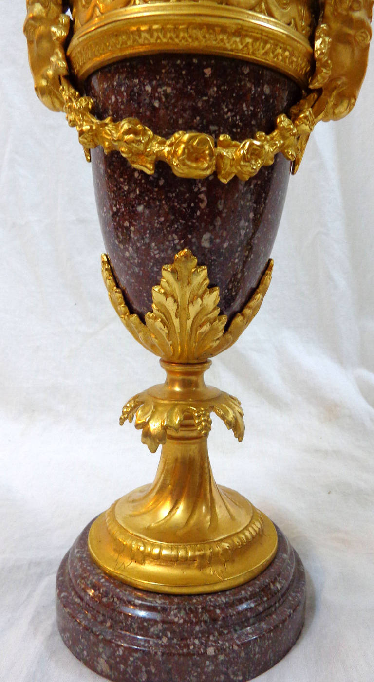 Pair of 19th Century French Marble and Bronze Doré Urns For Sale 1
