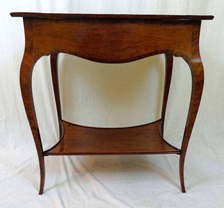 18th Century, Hepplewhite Period Dressing Table For Sale 3