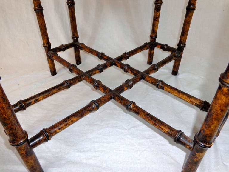 Faux Bamboo Tray Table In Excellent Condition For Sale In Dallas, TX