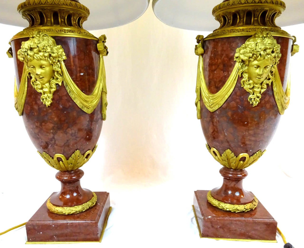 Pair of 19th Century French Marble and Ormolu Lamps For Sale 5