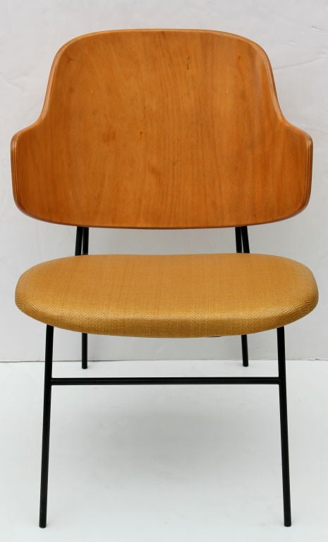 Mid-20th Century Ib Kofod-Larsen Shell Back Chair For Sale