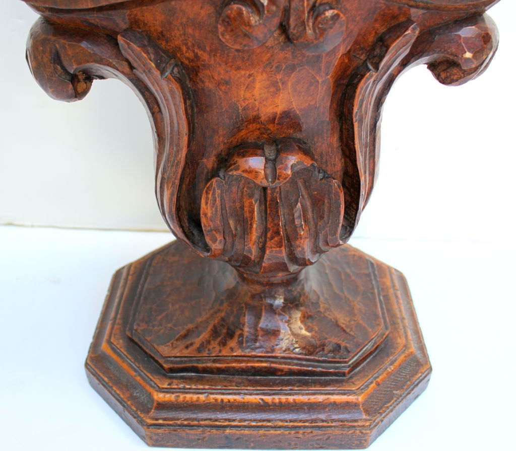 20th Century Pair of Carved Wood Lamps For Sale