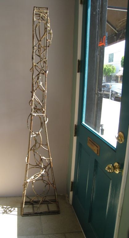 Pair of Iron Columnar Sculptures by Artist Bruce Ferguson In Good Condition For Sale In Los Angeles, CA