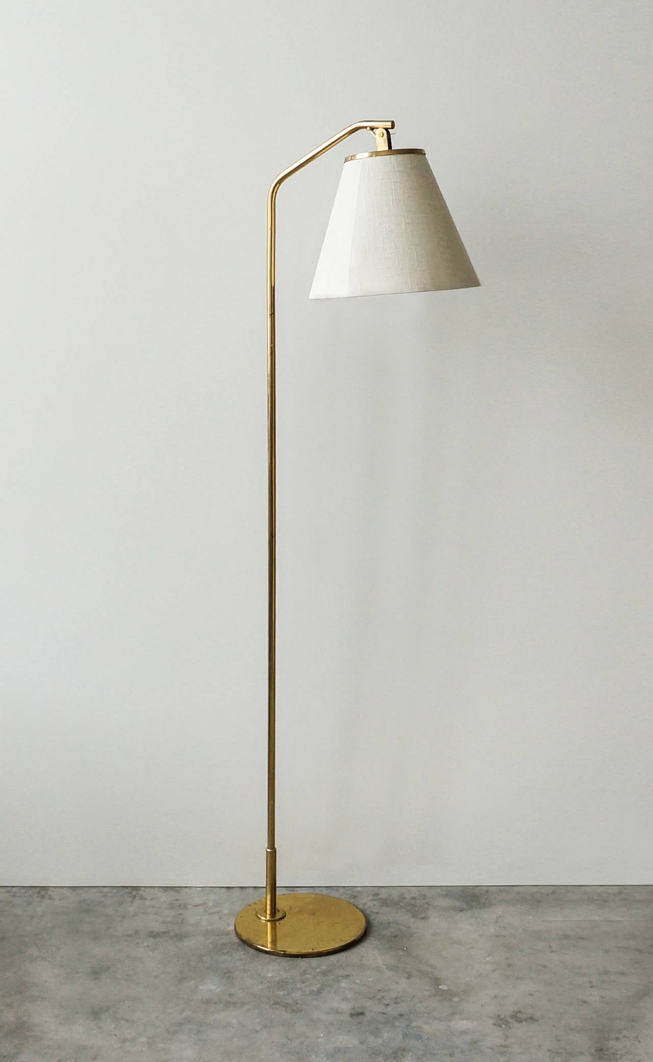 Mid-Century Modern Paavo Tynell Floor Lamp, Model Nr.9613 for Taito Oy