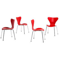 Four Arne Jacobsen for Fritz Hansen Series 7 Chairs
