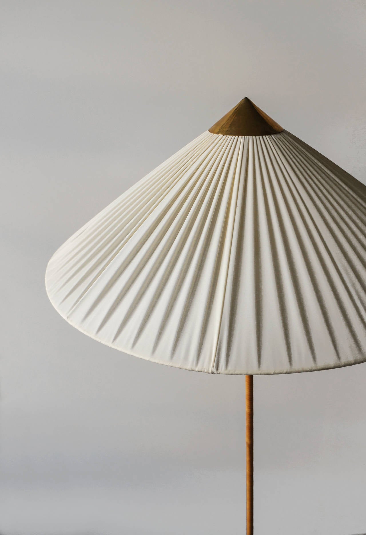 paavo tynell lamp floor