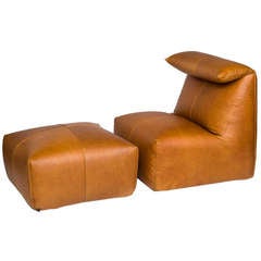 Chaise et pouf Le Bambole de Mario Bellini