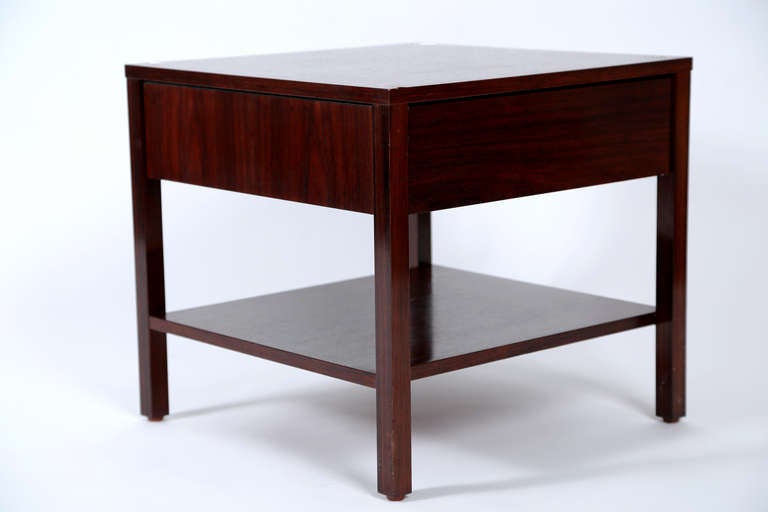 Florence Knoll nightstand, pair in original condition

Knoll
USA , 1956

Rosewood
Measure: 18 W x 18 D x 20 H inches.

Pair of nightstands have a single drawer above a lower shelf.
