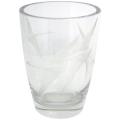 An Orrefors glass vase. An Orrefors glass vase.