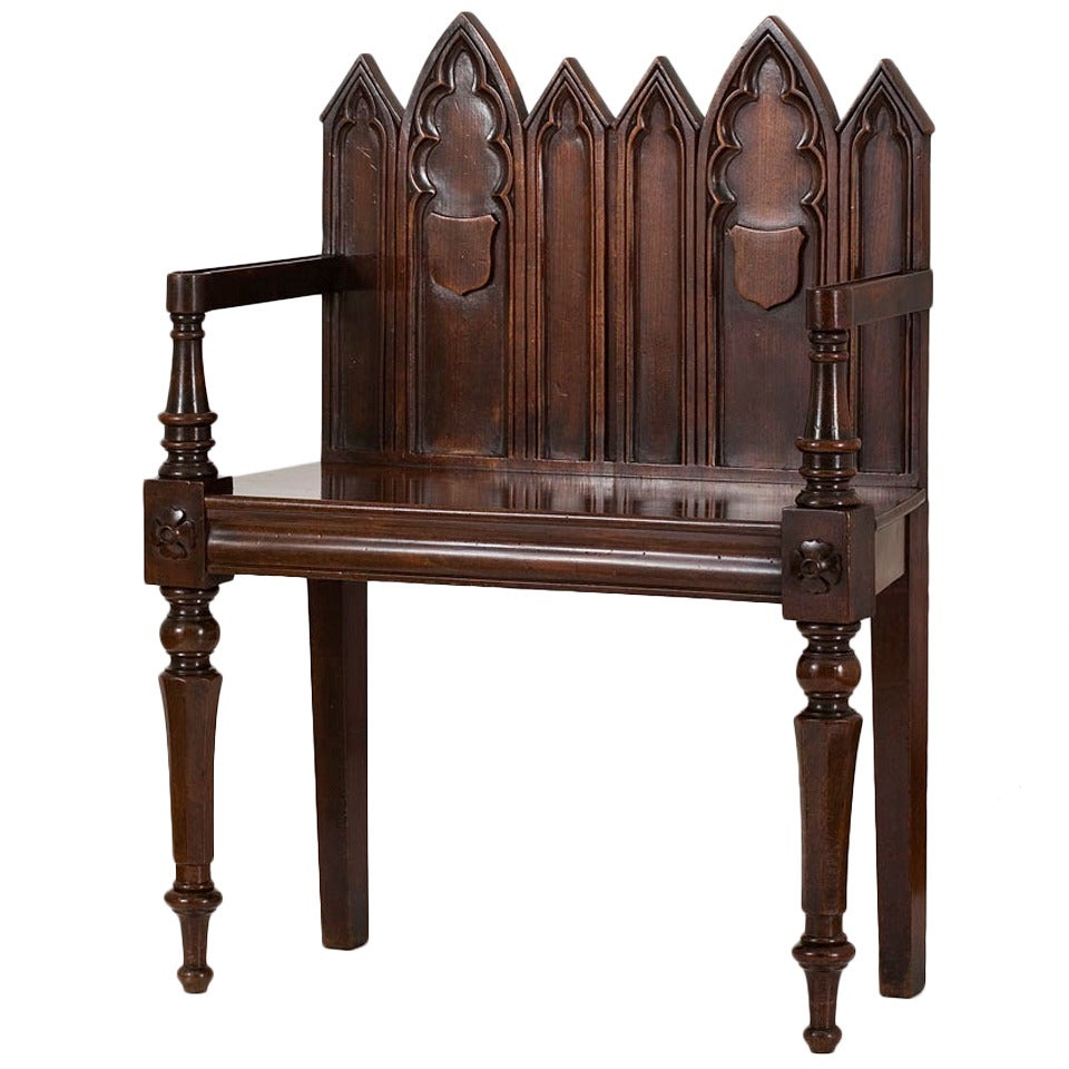 Gothic-Revival Mahogany Small Hall Settee For Sale